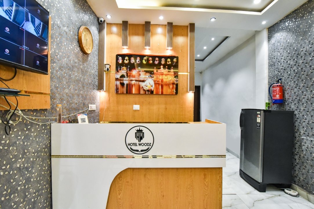 Hotel Woodz Front Desk