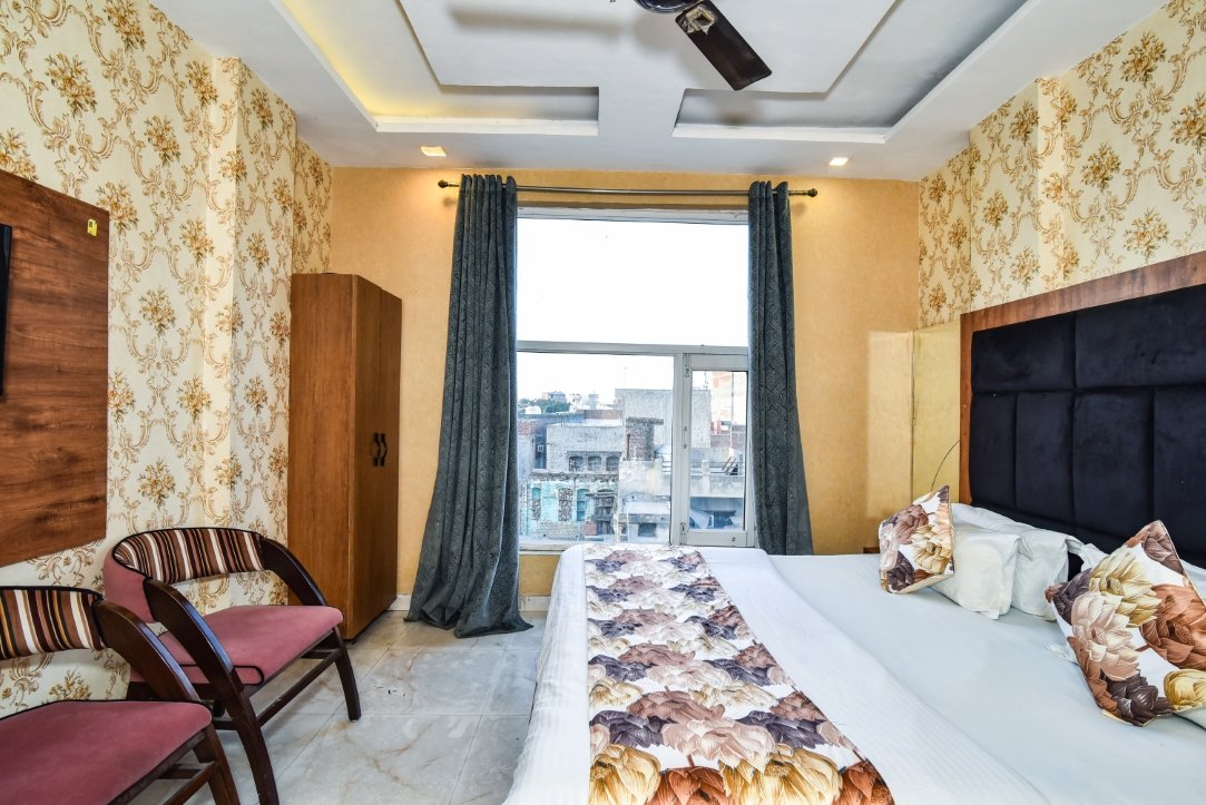 Hotel Woodz Deluxe Room